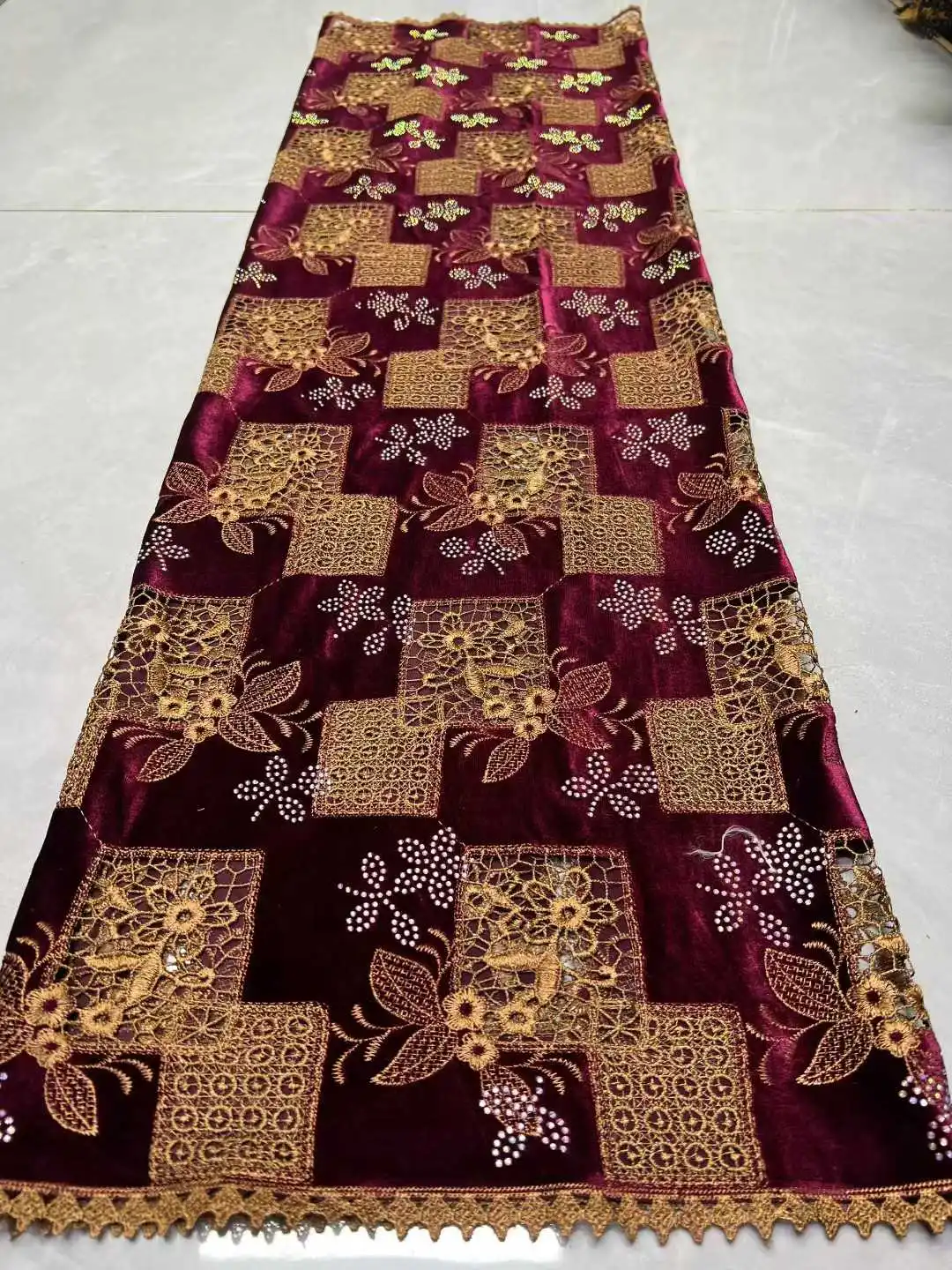 

Luxury African Lace Fabric 2026 High Quality Soft Velvet Lace Fabrics With Stones For Nigerian Wedding French Velvet Lace Fabric