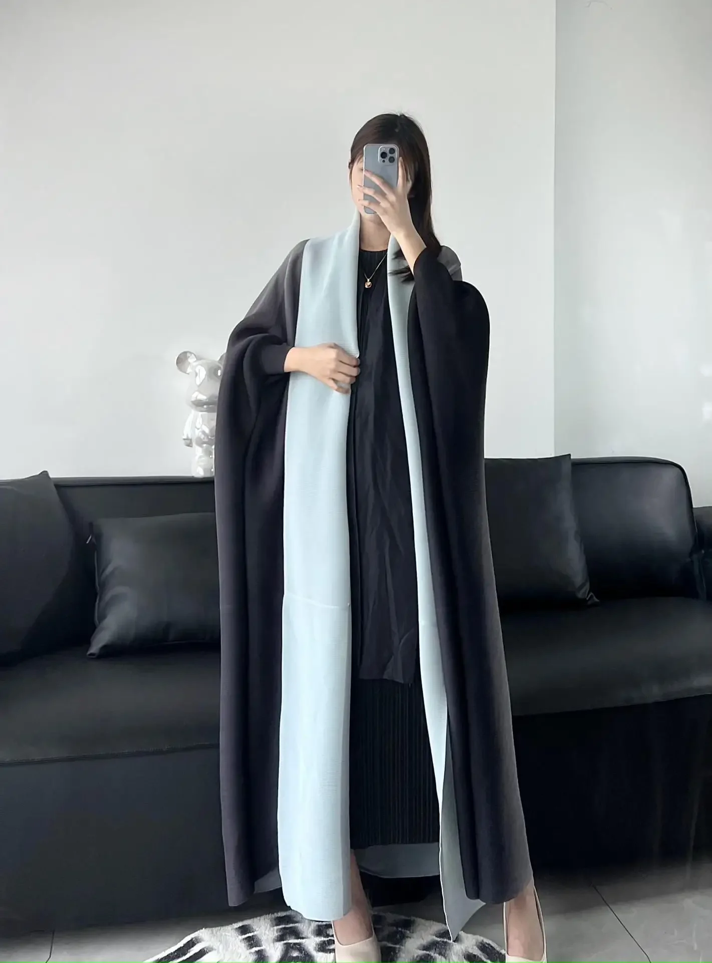 

Pleats Gradient Color Lazy Wind Shawl Jacket Women's Pleated Design Sense Leisure Outwear Long Section Tie Cardigan Long-sleeved