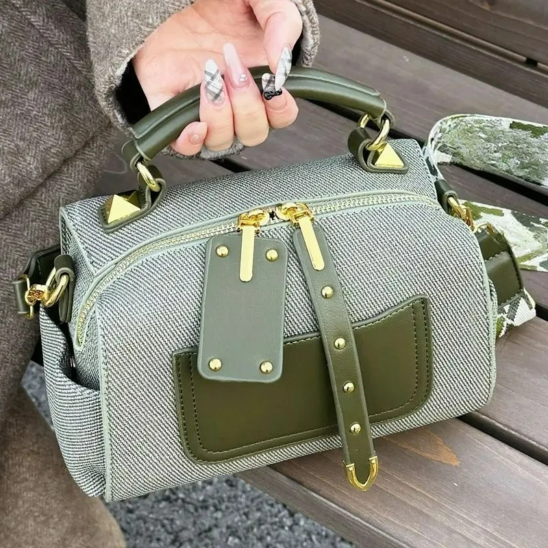 

The New Boston Pillow Bag for Spring 2025 Is A High-end Fashionable Niche Single-shoulder Crossbody Bag and Small Bags Handbags