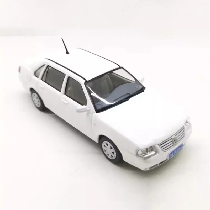 Diecast Alloy 1/43 Shanghai Santana 3000 Limited Edition Car Model Black Adult Classic Collection Static Display Boys Toys