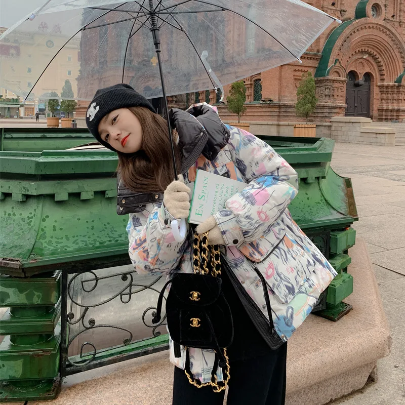 90 Graffiti Hooded Down Jacket Women's Winter 2025 New Loose Casual Personalized Fashion Versatile Thick Bread Coat