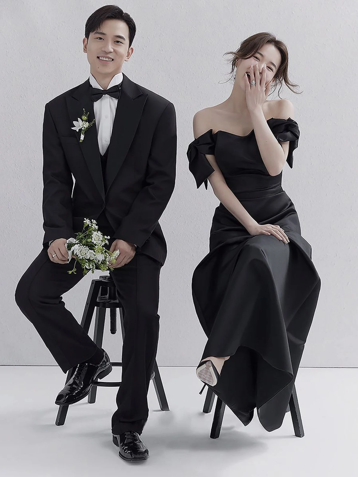 Vestidos de novia con hombros descubiertos y lazo, vestidos de noche negros de satén suave, elegantes, hasta el suelo, línea A, Vestido de graduación Simple, nuevo