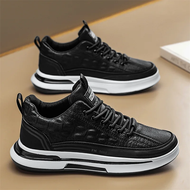 New Men's Crocodile Pattern Shallow Mouth Casual Board Shoes for Students Lightweight and Comfortable Running and Sports Shoes