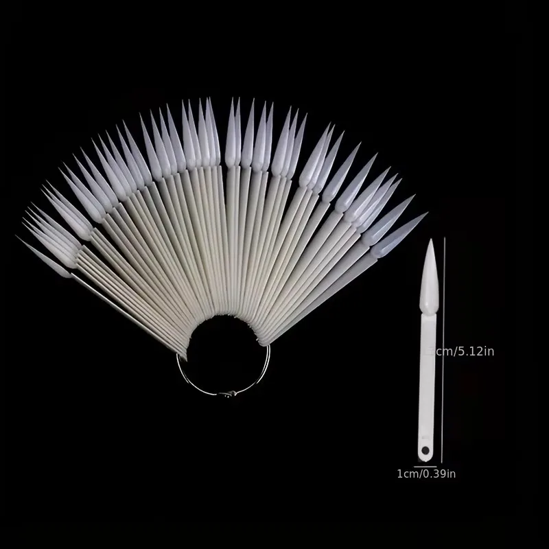 50 عصا عينة للأظافر مع حلقات، أطراف عرض ممارسة الأظافر على شكل مروحة شفافة، أعواد عينات الأظافر، عرض ملون لممارسة فن الأظافر