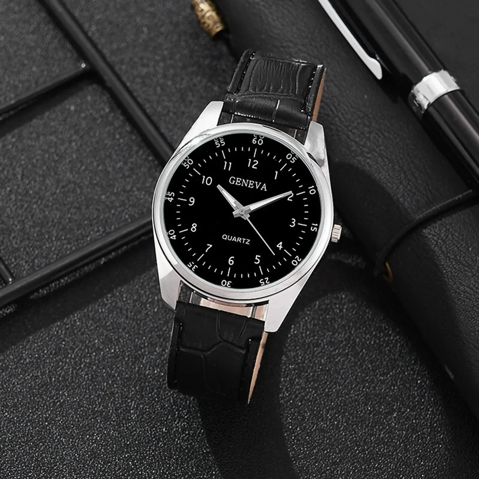 

New Fashion Mens Watches Luxury Leather Strap Male Quartz Watch High Quality Wristwatch Elegant Minimalist Women Dress Watch