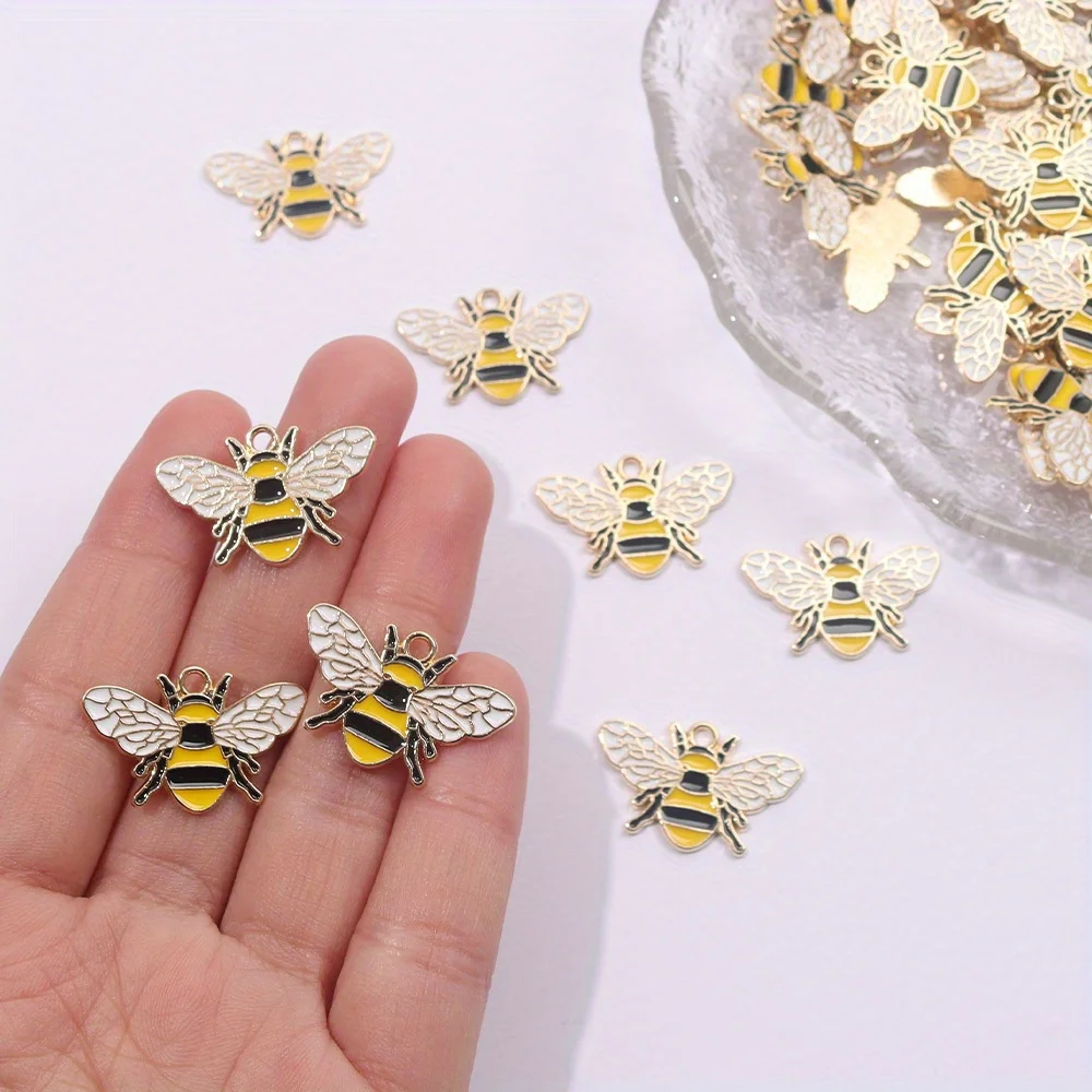 5/10/20pcs Alloy Bee Shaped Pendant Chain Decoration for DIY Bracelet, Necklace, Keychain Handicraft Production