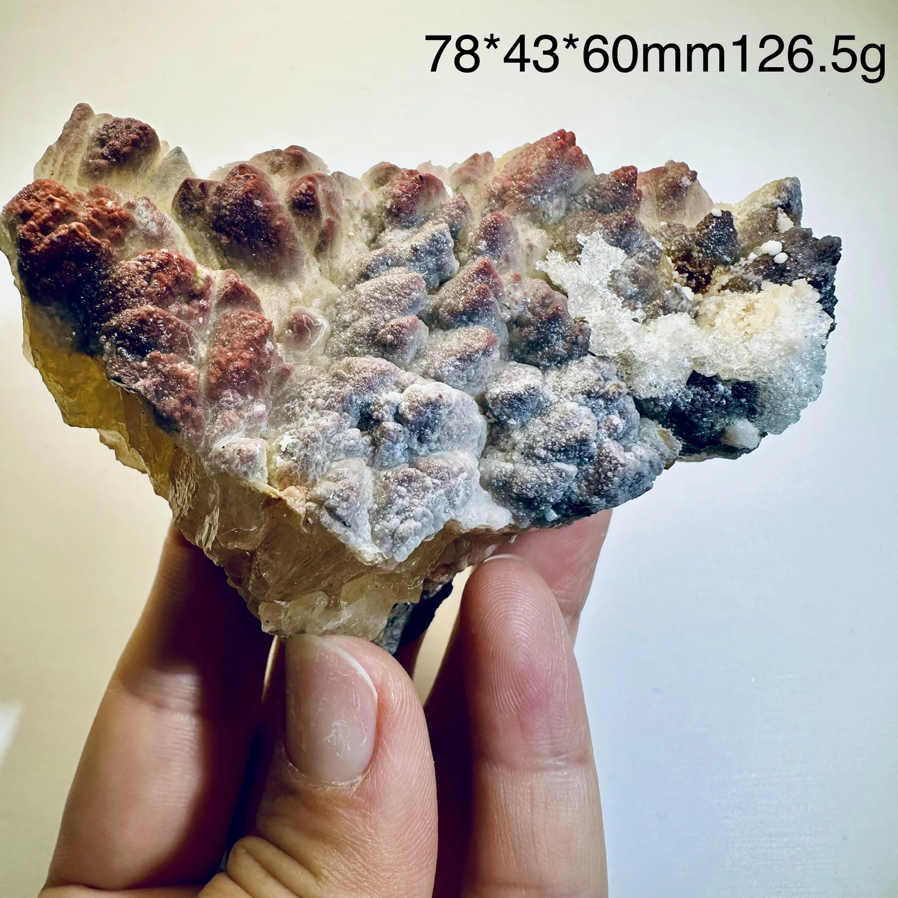 Natural material, fluorinated gypsum with jasper and cinnabar coexisting, crystal mineral specimen, mineral collection item, flu