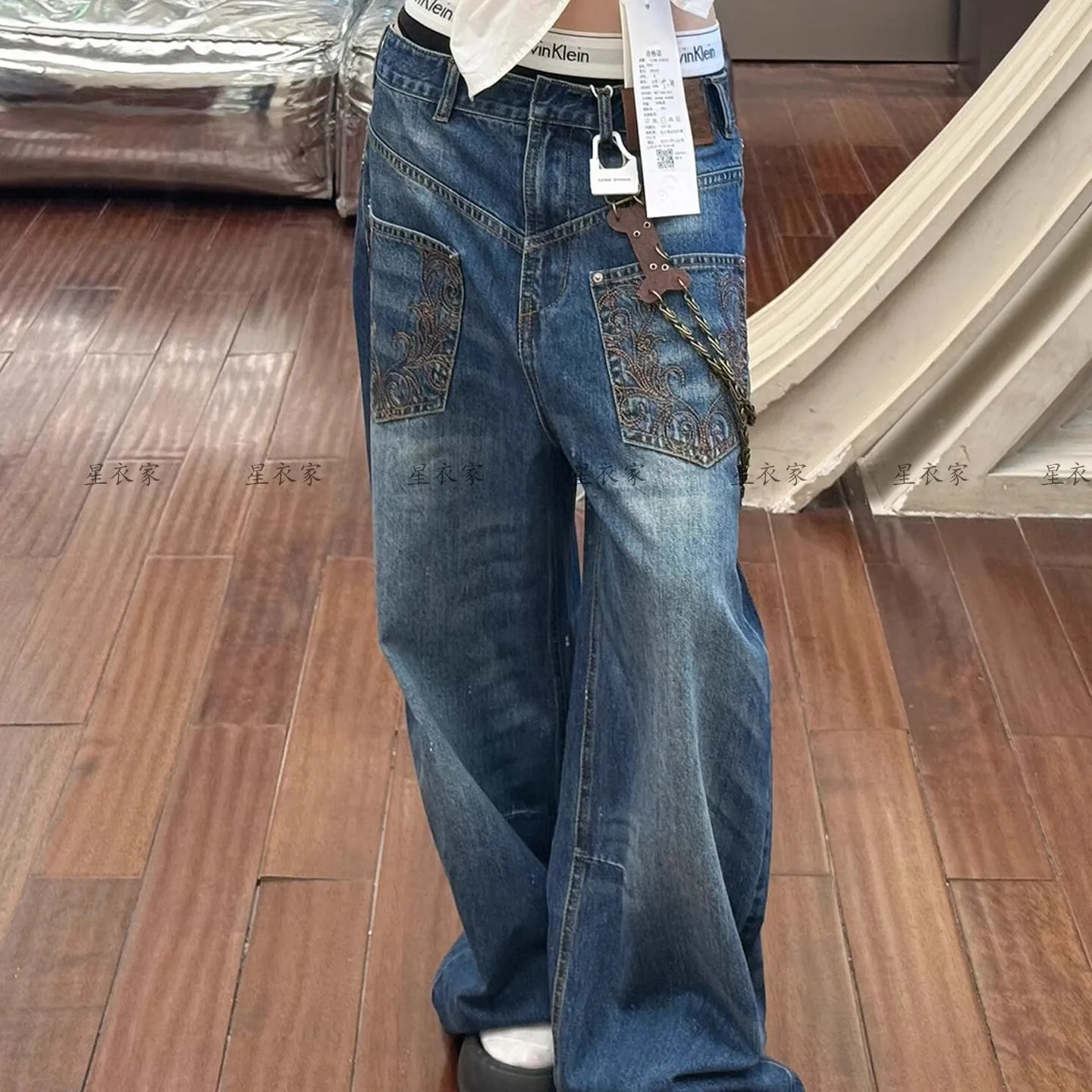 بنطلون جينز فضفاض مطرز كبير الحجم على الموضة من Streetwear Y2K Harajuku الهيب هوب عتيق بخصر منخفض وواسع الساق