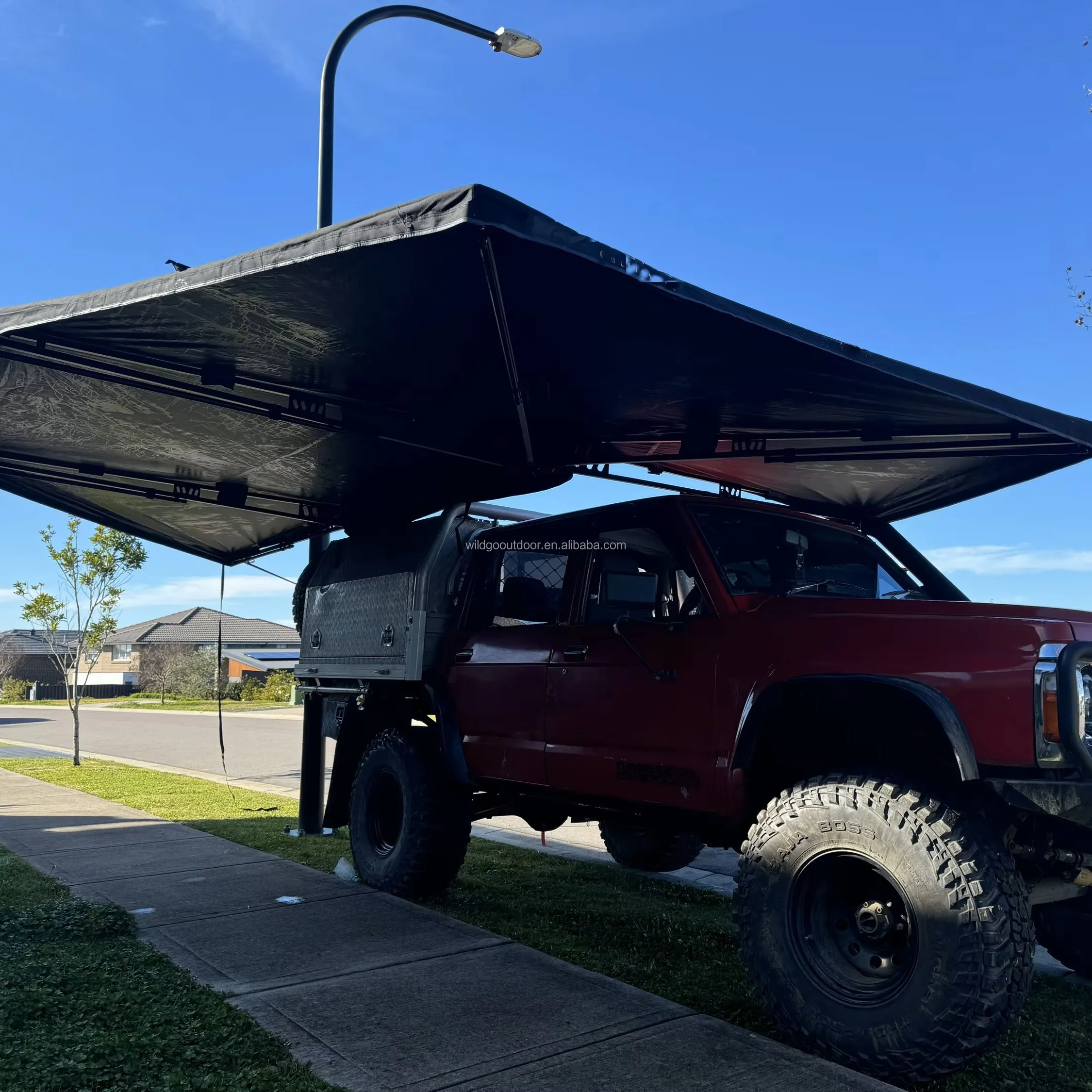 Automatic Stainless Steel 270 Degree Vehicle Side Awning 50+ UV Protection Waterproof Oxford Fabric LED Light System Outdoor Car