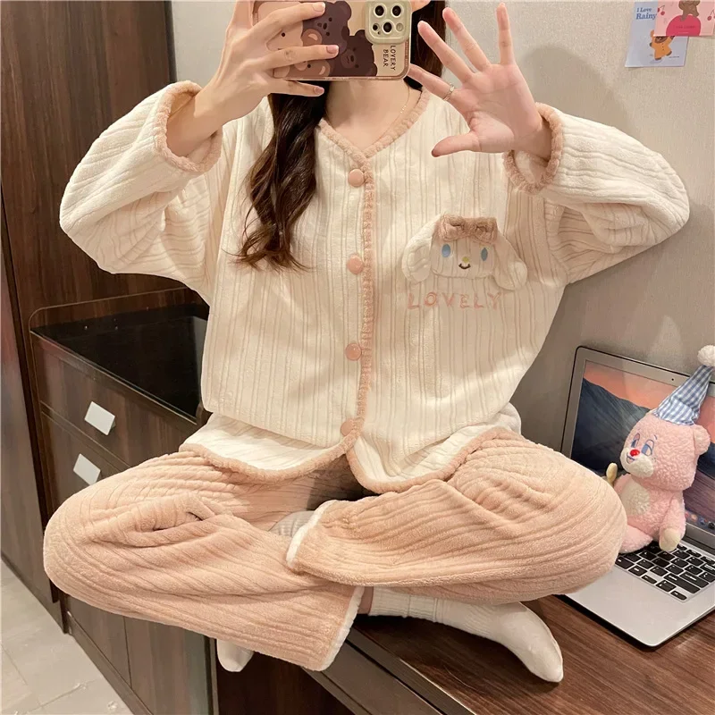 Women's New Pajamas Autumn and Winter Flannel Jade Cinnamon Dog Long-sleeved Trousers Pajamas Fleece Warm Loungewear Set