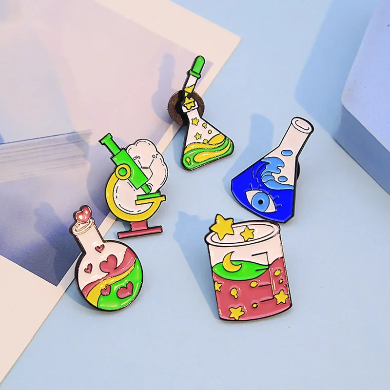 Chemical themed enamel pins Chemical experiment glassware flask measuring cup microscope brooch Metal Badge Jewelry Wholesale