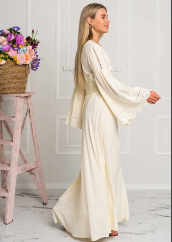 Abito da donna in pizzo a maniche lunghe svasato con scollo a V profondo ricamato floreale in rayon di cotone vintage Abito da donna Boho Beach autunnale da festa