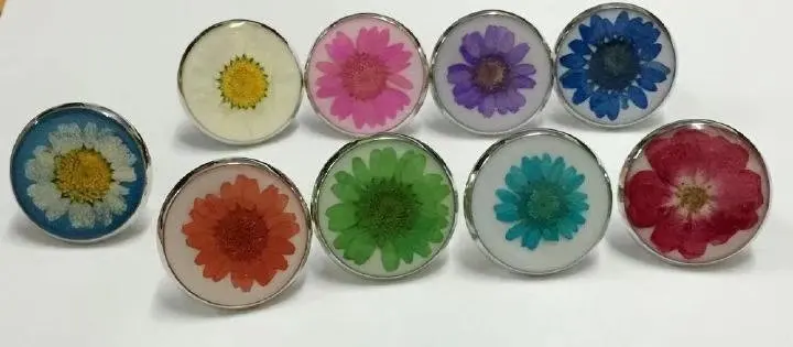 30 pcs Unique Real Flower ring Sweet mixed Flower Unique Pressed jewelry  ym