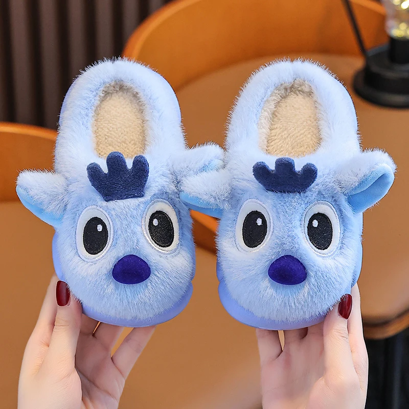 

Детские тапочки с милым оленем и героями мультфильмов, плюшевая теплая домашняя обувь, нескользящие зимние домашние тапочки для детей, мальчиков и девочек