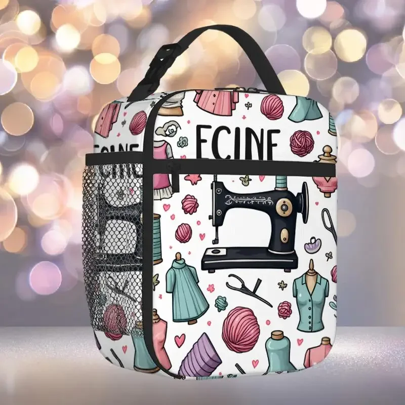 1pc a Sewing Machine Encircled by Fabric And Yarn. A Printed Thermal Bag That Is Insulated And Not Meant for Food Contact, Ideal