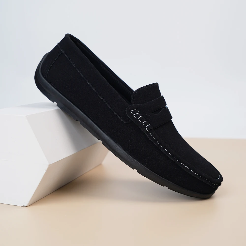 

Модная замшевая мужская повседневная обувь, удобные мягкие мужские лоферы, легкие топсайдеры, легкие туфли без шнуровки для вождения