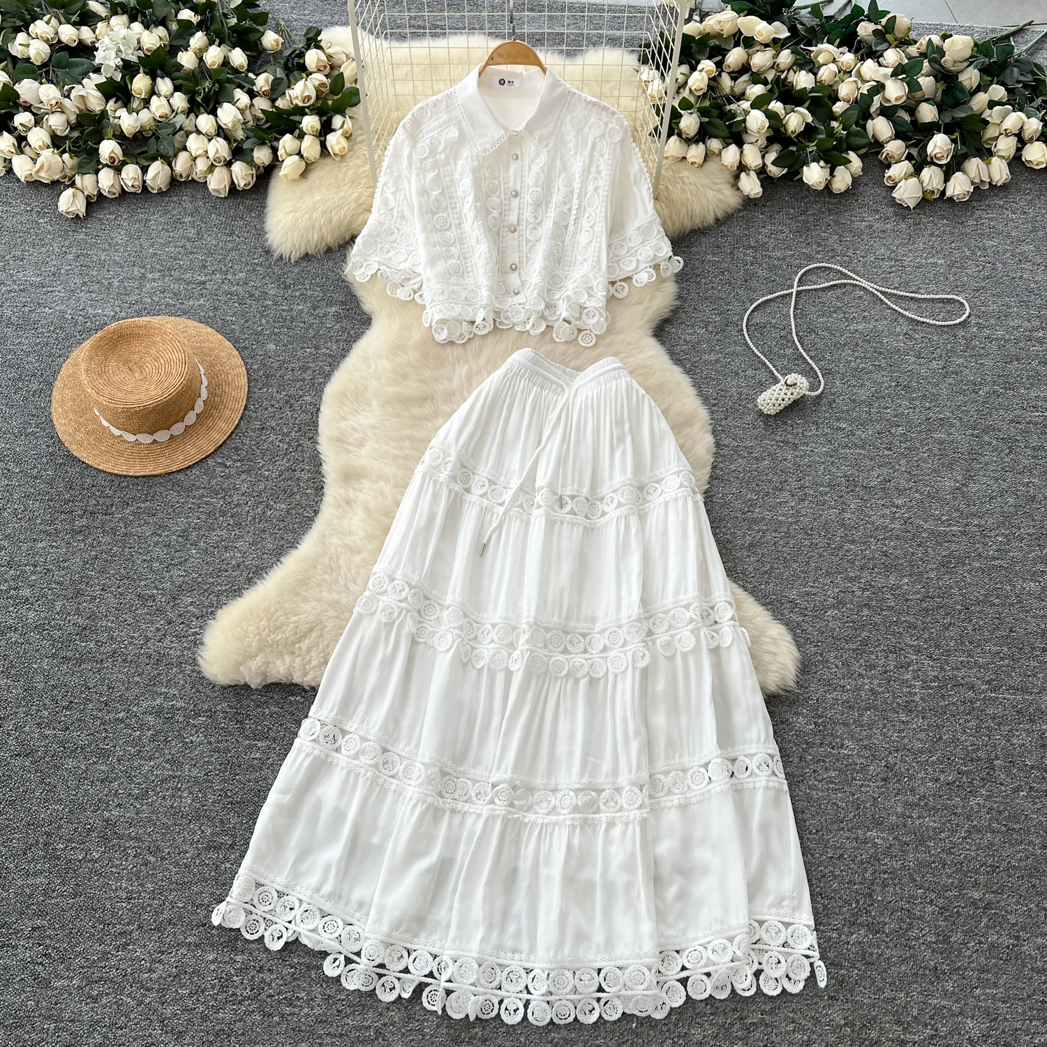 ALPHALMODA 2025, Frans, retro tweedelige set, dames los, holle haak, kant gesplitst, top met korte mouwen, rok met hoge taille