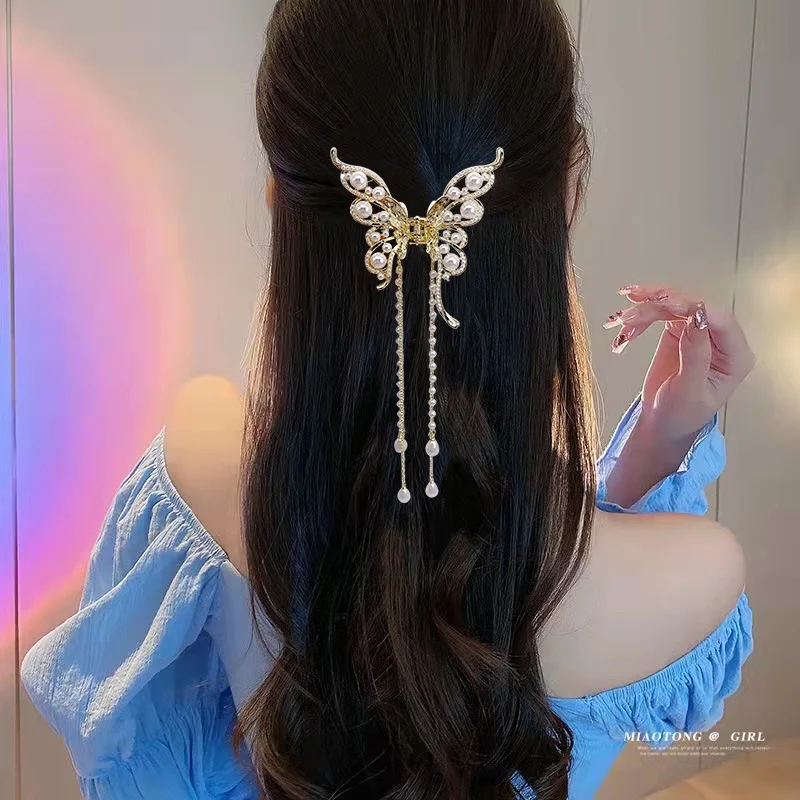 1 قطعة مخالب شعر على شكل فراشة كريستالية رائعة من اللؤلؤ الاصطناعي للنساء والفتيات وإكسسوارات الشعر للحفلات #3