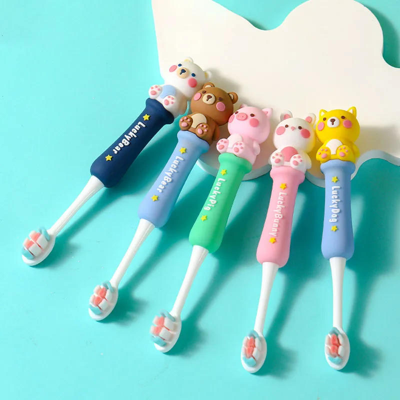 Orso Maiale Coniglio Spazzolino da denti per bambini a forma di cartone animato Invia scatola di immagazzinaggio Ultra fine Diecimila filamenti per spazzole Pulizia profonda dei denti