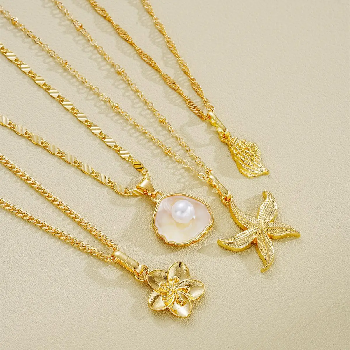 Resin Pearl and Shell Conch Starfish Floral Necklace Set Layered Boho Beach Style Delicate Choker for Women