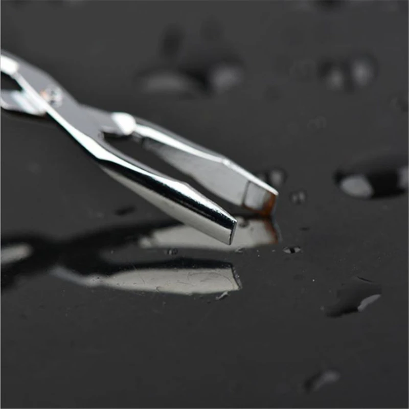 Roestvrijstalen Wenkbrauwverwijderingsgereedschap Make-Up Nieuwe Mode-Schaarvormige Wenkbrauwclip Pincet Klem Schoonheidstools 1Pc