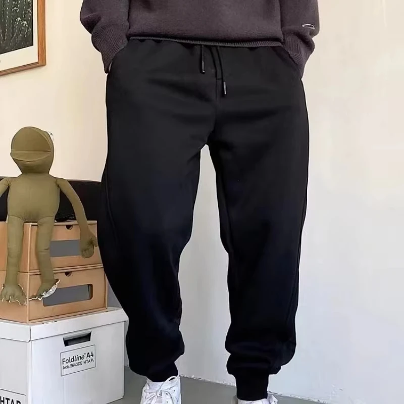 

Men's solid color fashionable sports pants gym sports pants men's casual comfortable sports pants running sports pants