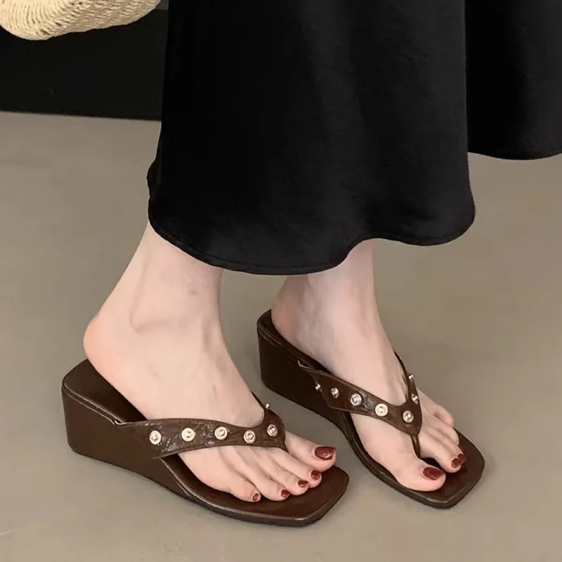 

Wedges Slippers Women's Designer Shoes Mid Heels Elegant Sandals Clip Toe Fashion Flip Flops New Pumps Dress Ladies Slides