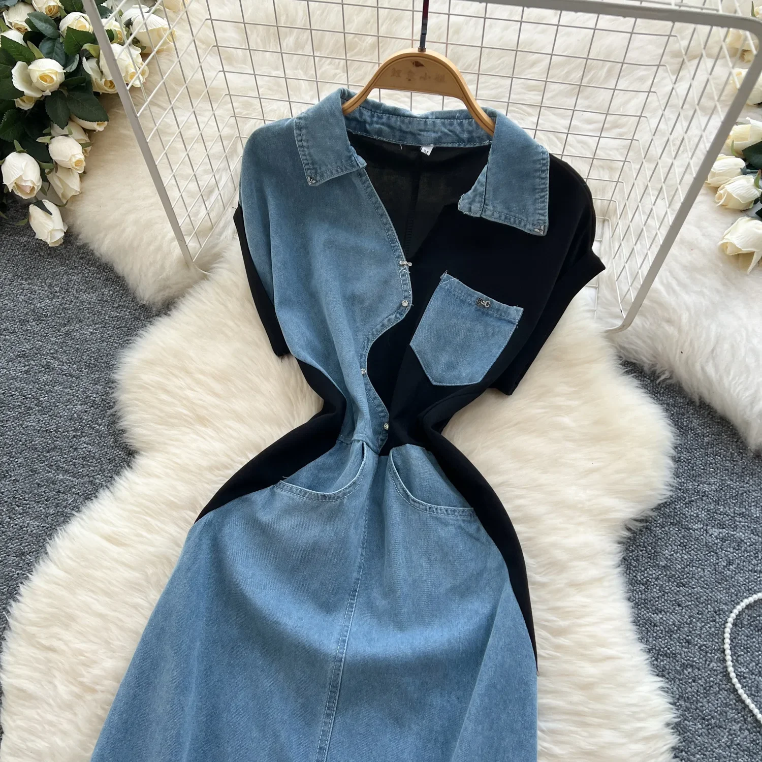 

Retro Lapel Sleeveless Women's Denim Dress. The New Summer Irregular Patchwork and Light Luxury Wind Mid-length Dress for Women