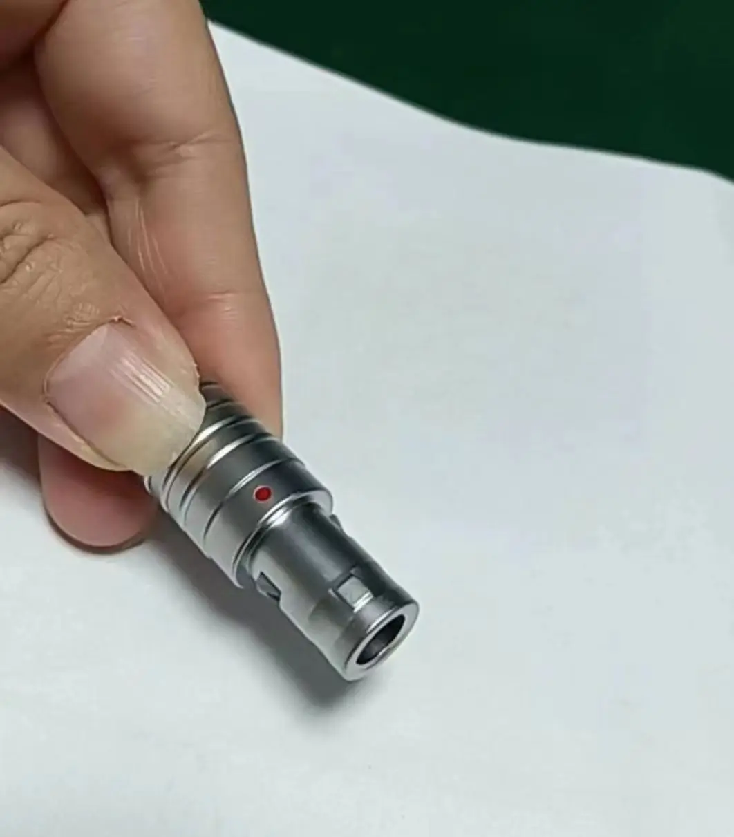 FEG R01 plug male connector