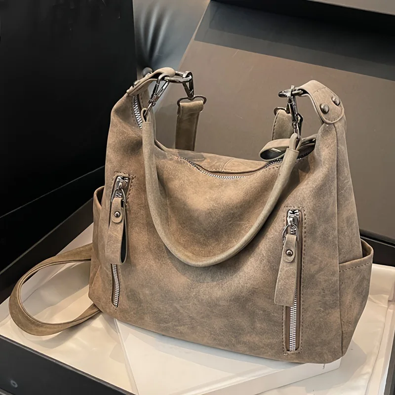 

Сумка через плечо большой вместимости. Дизайнерские кожаные женские боковые сумки. Качественная сумка через плечо. Сумка в инди-стиле для колледжа и поездок на работу.