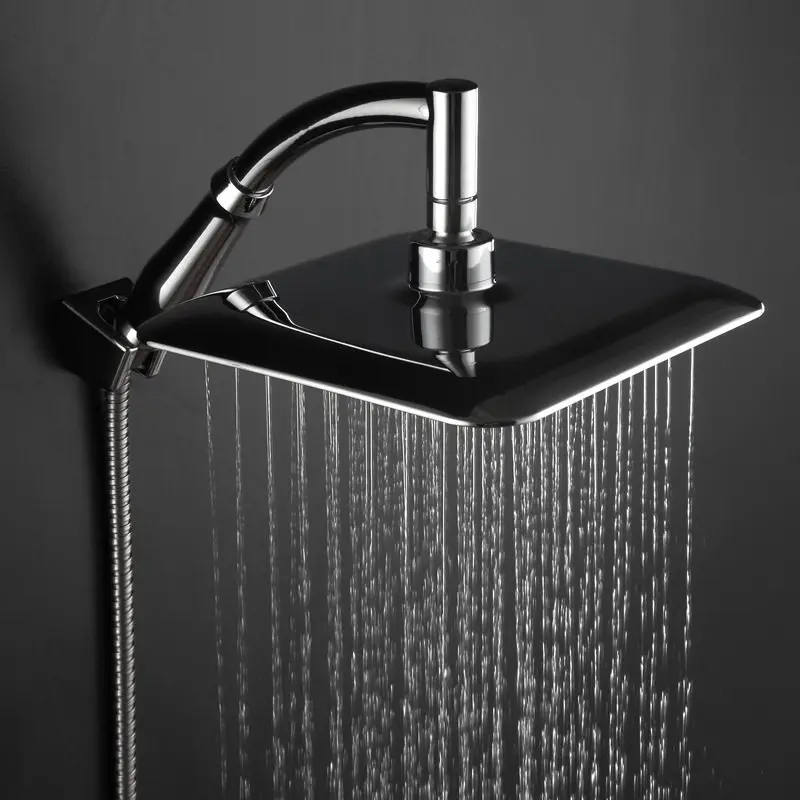 Pressure-enhanced shower head with large outflow and top spray function