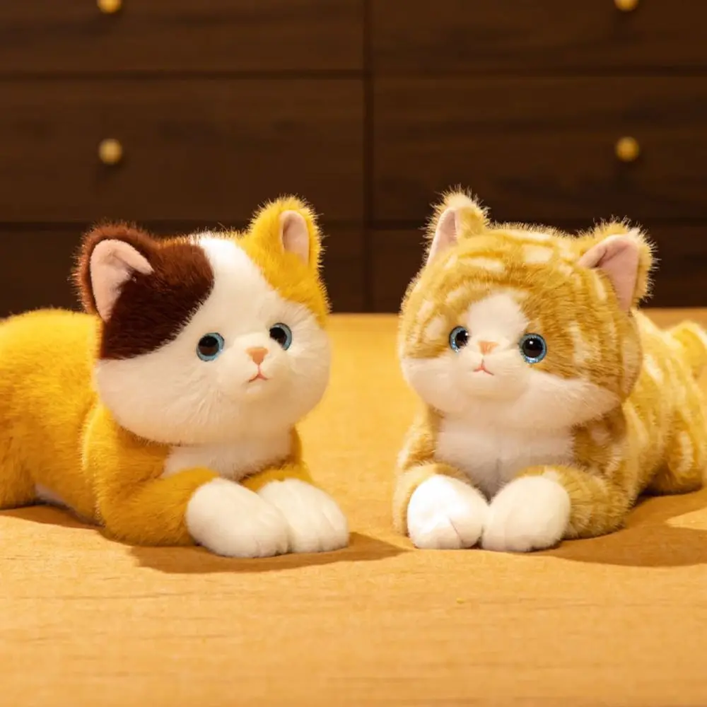Gattino coccolone giocattoli di peluche sdraiato propenso adorabile imitazione sdraiato gatto giocattoli di peluche struttura morbida carino realistica bambola di gatto regalo