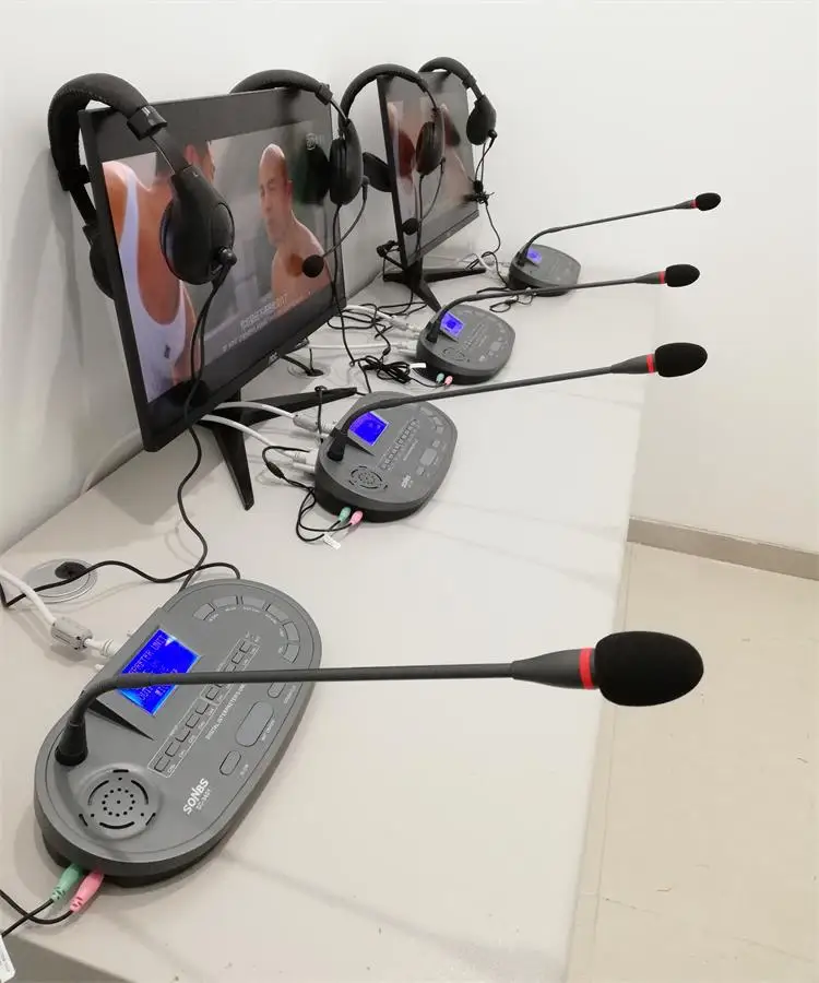 เครื่องรับส่งสัญญาณอินฟราเรดดิจิตอลไร้สายการแปลพร้อมกันชุดหูฟังระบบไมโครโฟนระบบการประชุม