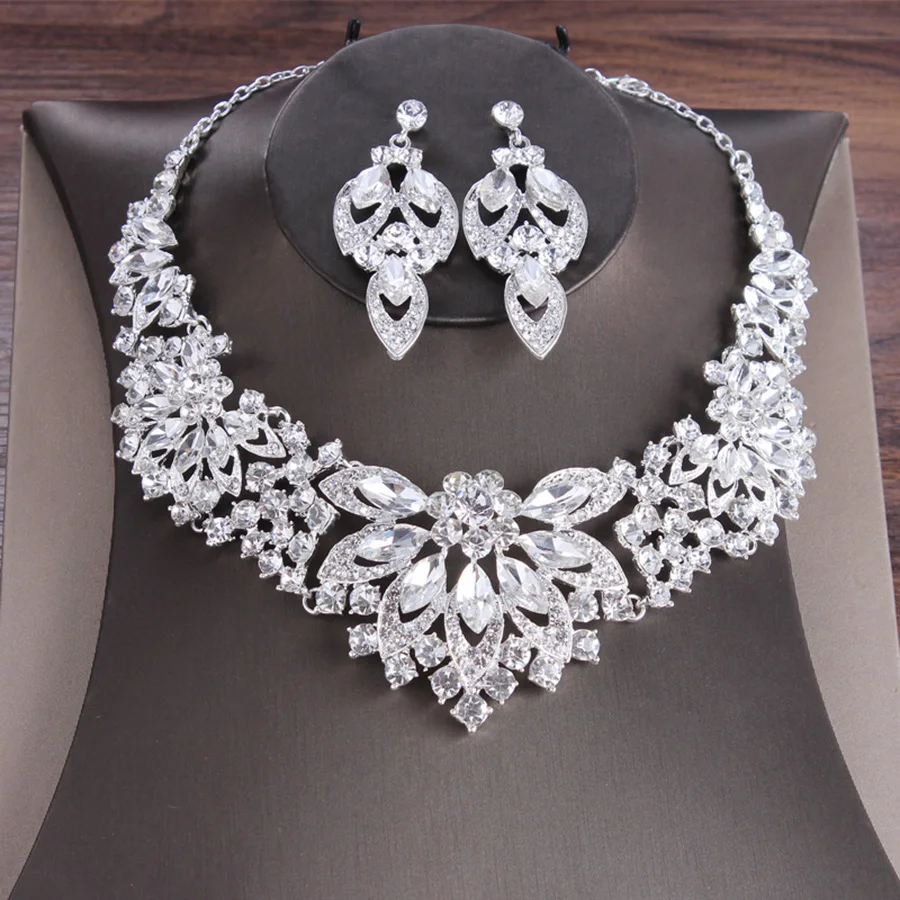 Women's Retro Leaf Multicolored Flowers Necklace & Earring Set