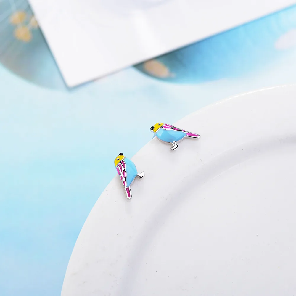 2021 Exquisite Little Bird Earring New Design Women Colorful Enamel Glaze Stud Earrings Fashion Silver Color Jewelry Accessories