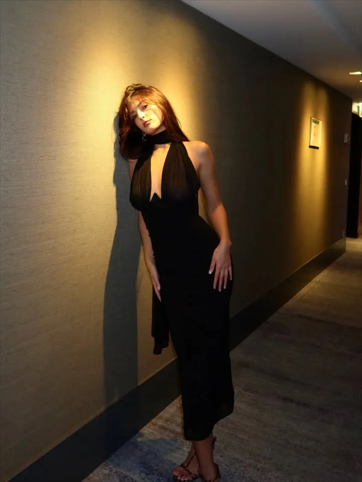 فساتين سهرة نسائية فاخرة ليلية عربية سوداء على شكل حرف v فساتين حفلات فيستدوس بارا موخير فساتين حفلات الزفاف