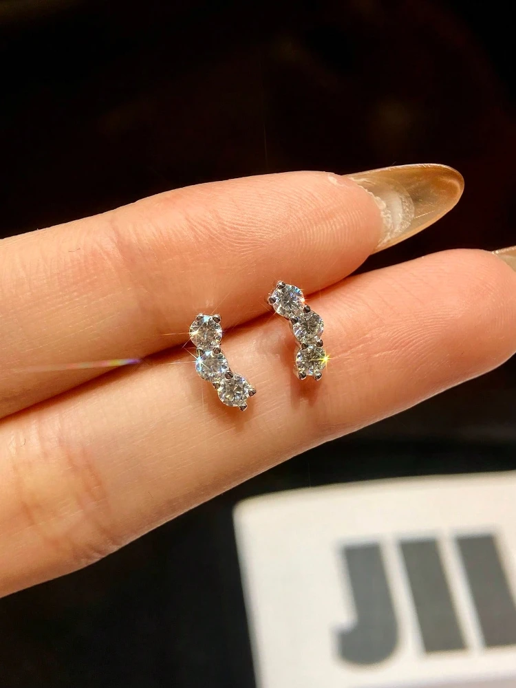 Shiny 0.6CT Curve Real Moissanite Diamond Earrings For Women Real Anniversary Gift Dating Party Jewelry
