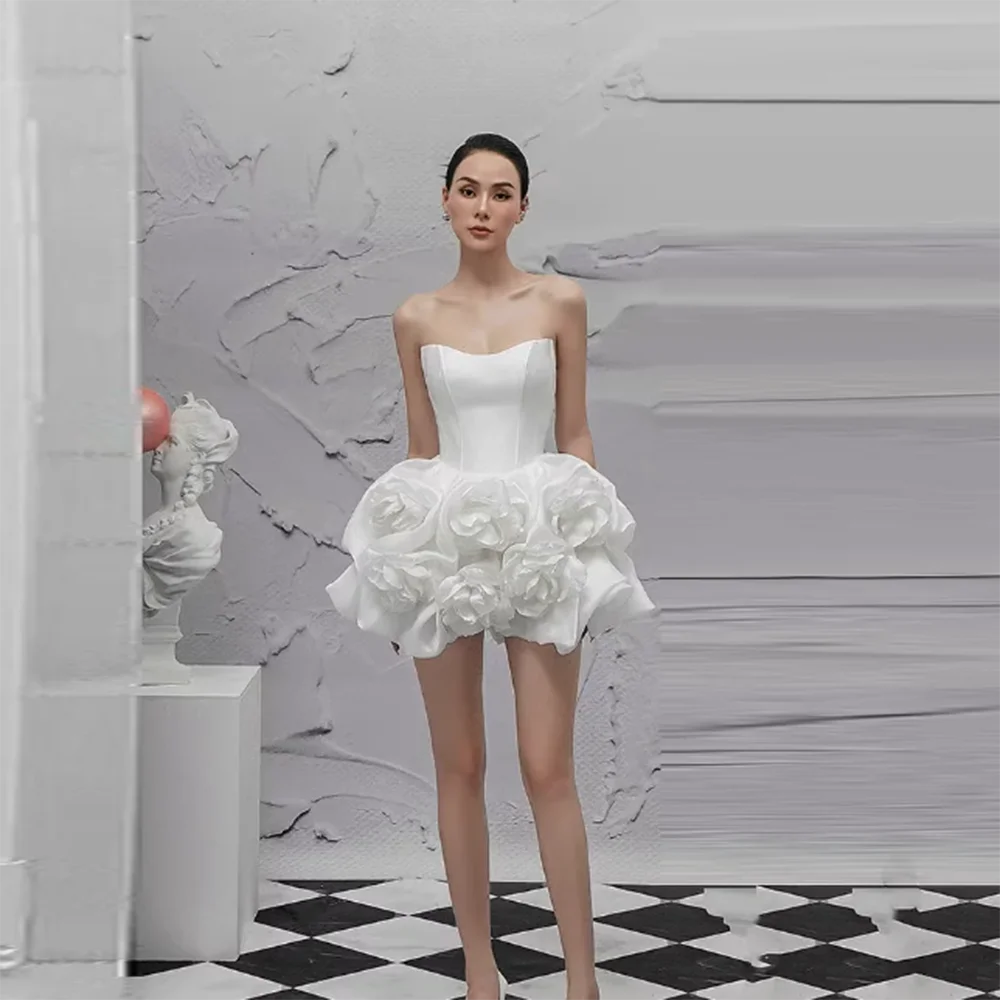 Mini vestido De fiesta sencillo con rosa blanca, vestido De graduación por encima De la rodilla, sin mangas, sin tirantes, moderno, bonito y dulce, Vestidos De Fiesta