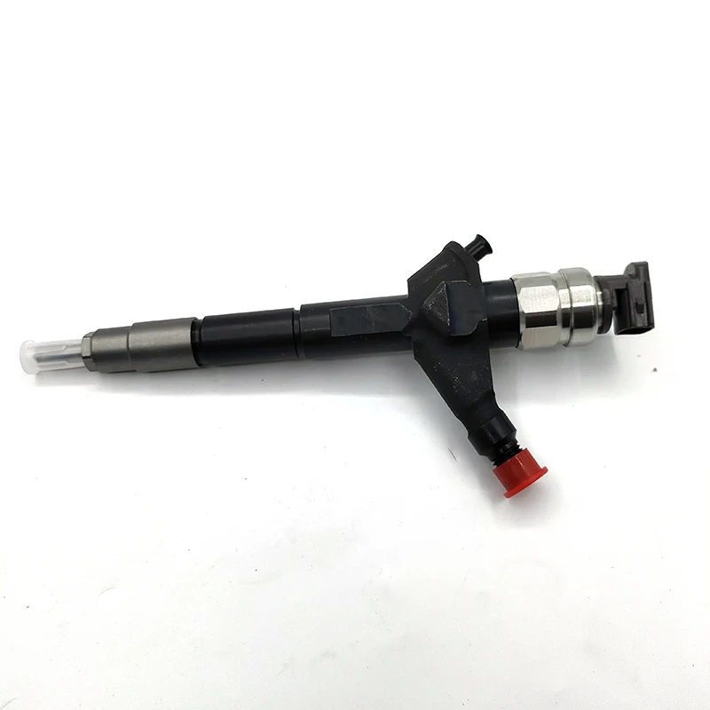 Diesel Common Rail Fuel Injector 095000-6240 16600-VM00D For Nissan Engine Navara YD25