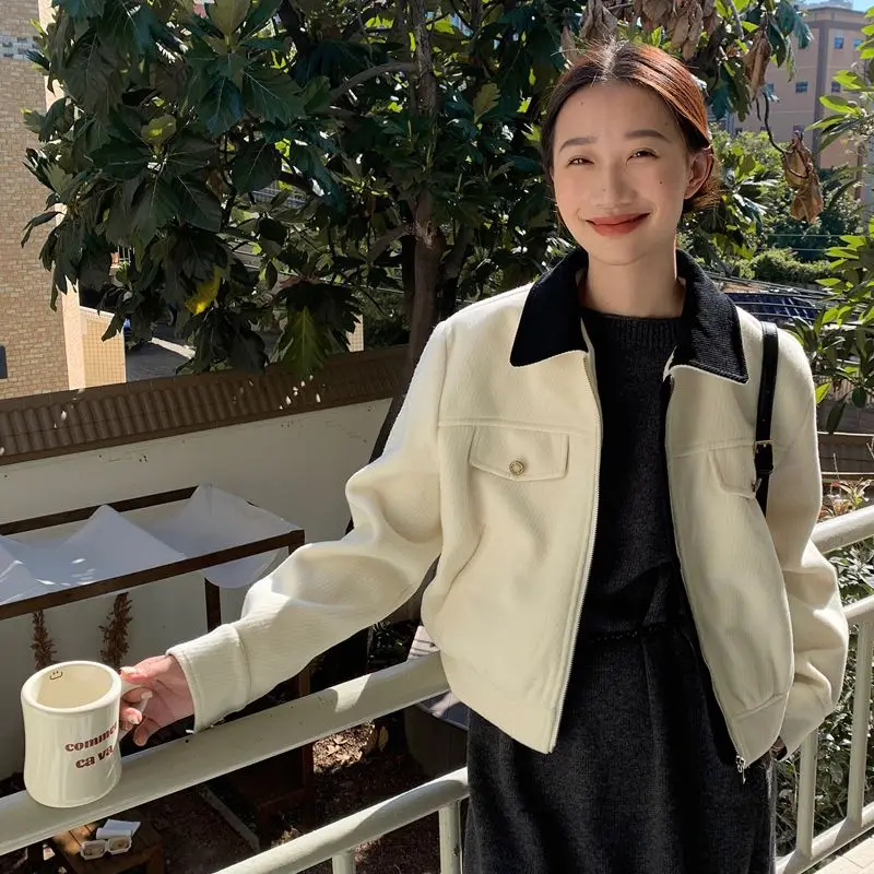Women Clothing Autumn Winter Fashion Korean Button Color Blocking Polo Collar Cardigan Female All-match Fashionable Pocket Coat