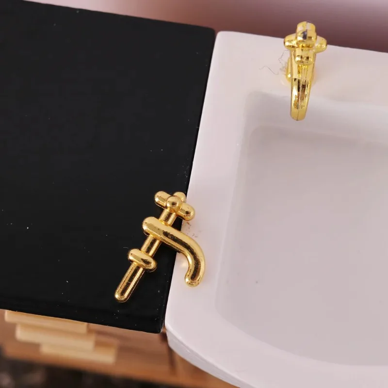 Mini Pocket-size Model Faucet Dollhouse Miniature Items Decoration Bathroom Sink Accessories Faucet 1:12 Doll House Accessories