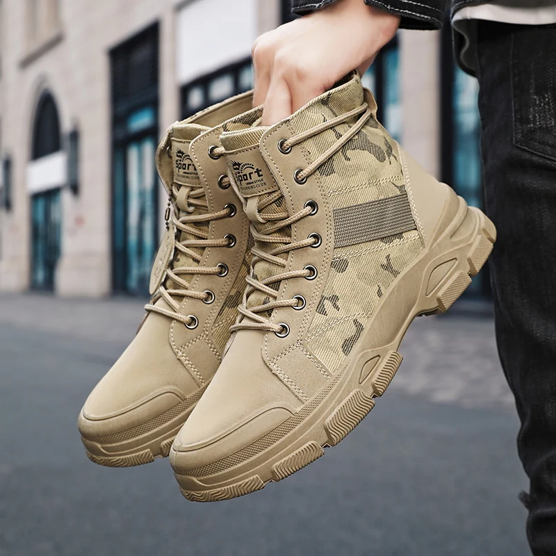 

2025 Camouflage High Top Boots Outdoor Work Boot Luxury Brands Casual Sneakers British Style Thick Sole Shoes Desert Boot
