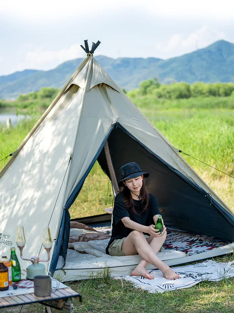 

décoration maison Tent Outdoor Camping Supplies Equipment Great Pyramid Type Windproof and Rainproof Camping Multi-Person Family