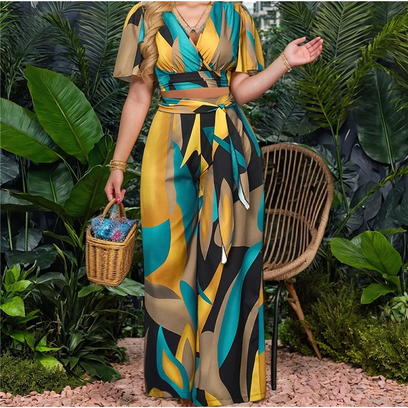 ชุดเซ็ท 2 ชิ้น สำหรับผู้หญิง เสื้อครอปแขนสั้น กางเกงขายาวทรงกว้าง ชุดลำลองเข้าชุดสำหรับฤดูร้อน รุ่น A09P