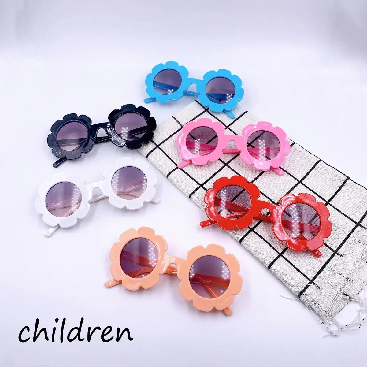 Kinder brille Kunststoff rahmen dekorative Brille kleine Blume Linse Baby Mode koreanische Kunststoff Sonnenbrille