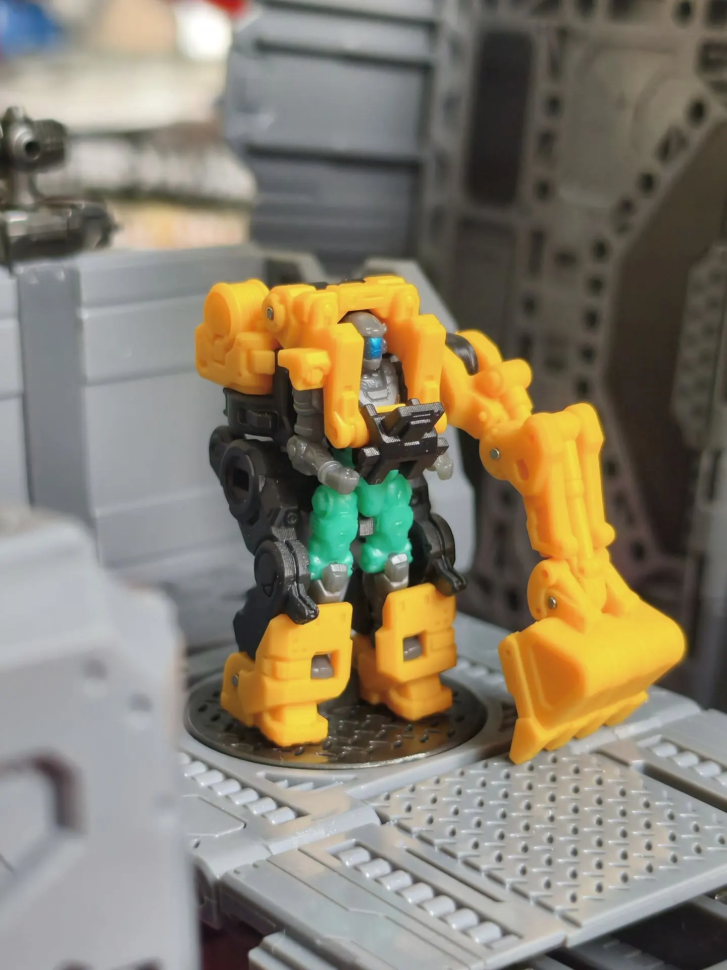 ダイアクロン-1-60-エンジニアリングタイプ-パワードスーツアーマー-可動機構付き-ダイナウトパイロット収納機能-ダイアクロン対応