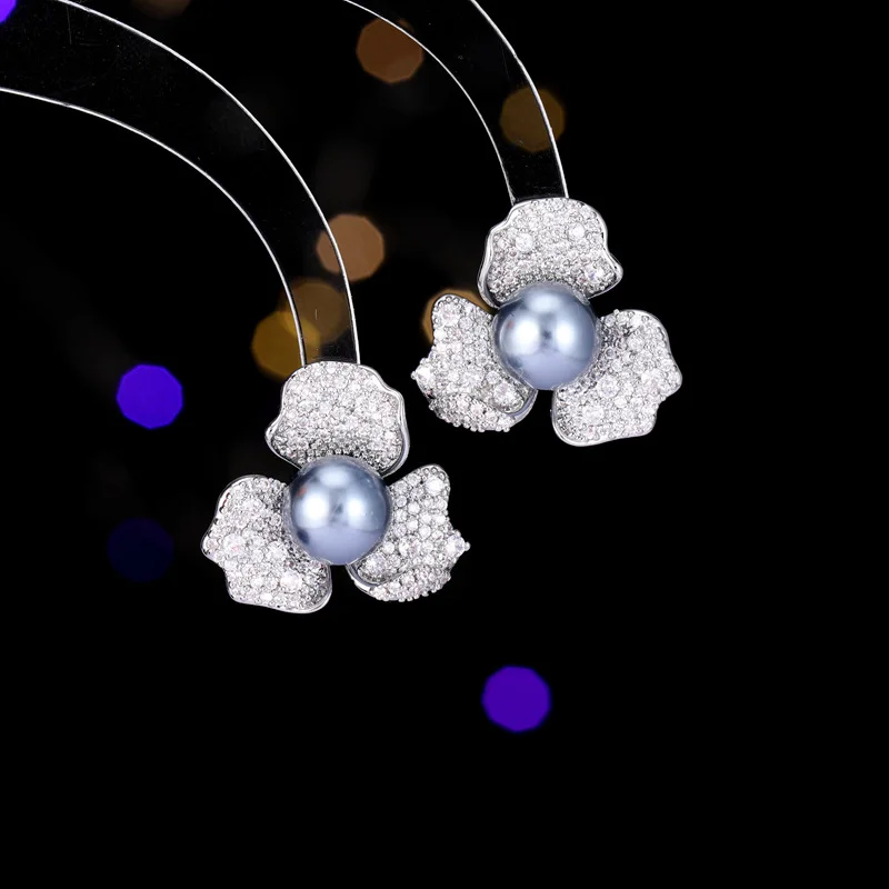 

S925 Silver Needle Elegant Temperament High-end Full Diamond Petal New Trend Zircon Inlaid Flower Pearl Stud Earrings