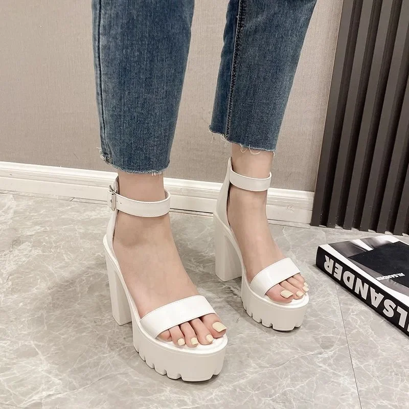 جديد المرأة الصنادل كعب سميك T-حزام المفتوحة تو 14 سنتيمتر عالية الكعب ملهى ليلي المرحلة المألوف تصميم بسيط المواد البلاستيكية الأسماك جبل #3