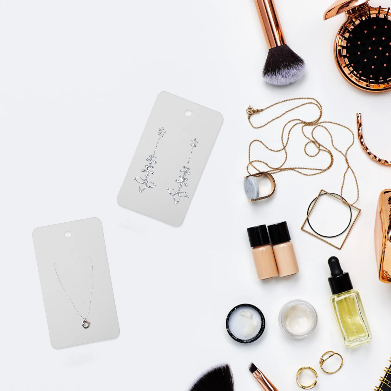 

100Pcs Earring Necklace Display Cards 5x9cm 100 Bags Portable Durable Elegant Jewelry Showcase Ear Clip Earring Cards Stands