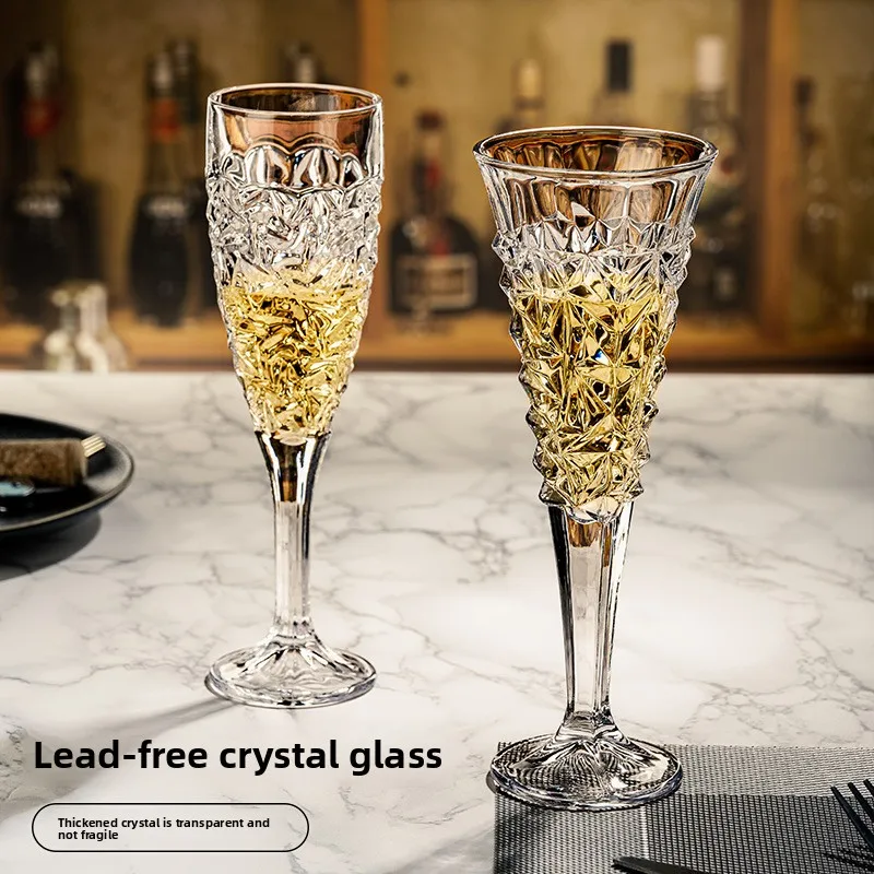 

Сделано в Китае Коктейльная чашка Бессвинцовый хрустальный стеклянный бар Высокая чашка Персонализированная чашка для шампанского Чашка для сладкого фруктового вина и напитков